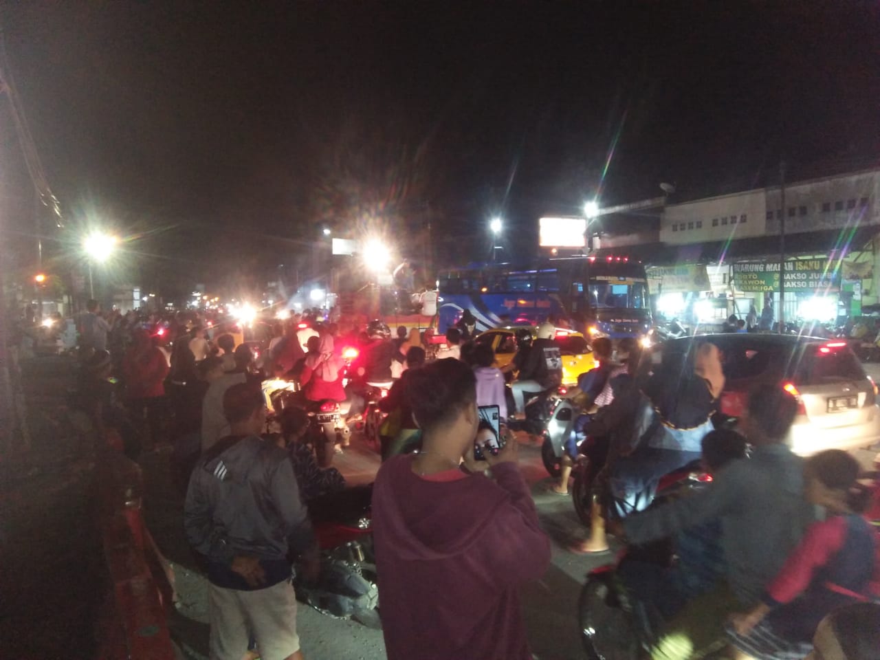 KONDISIKAN HARGA PASAR
