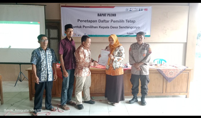 RAPAT PLENO PENETAPAN DPT PEMILIHAN KEPALA DESA SENDANGCOYO 2022