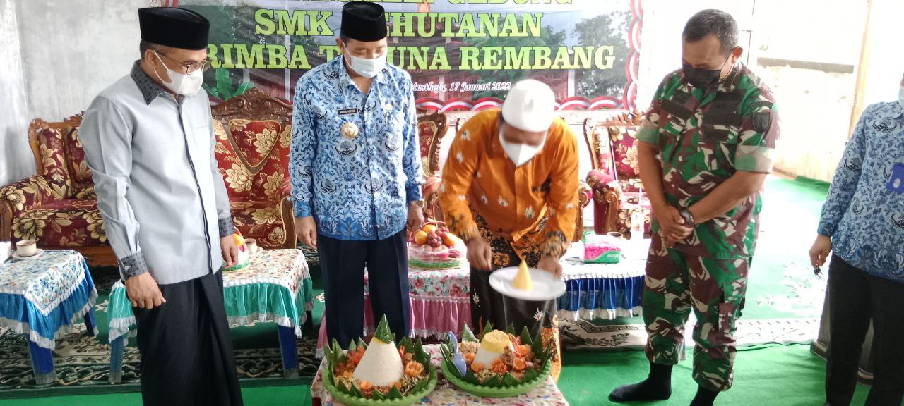 PERESMIAN GEDUNG SMK KEHUTANAN RIMBA TARUNA REMBANG
