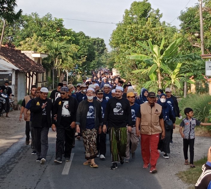 JALAN SANTAI BERSAMA HABIB ANIS SAHAB
