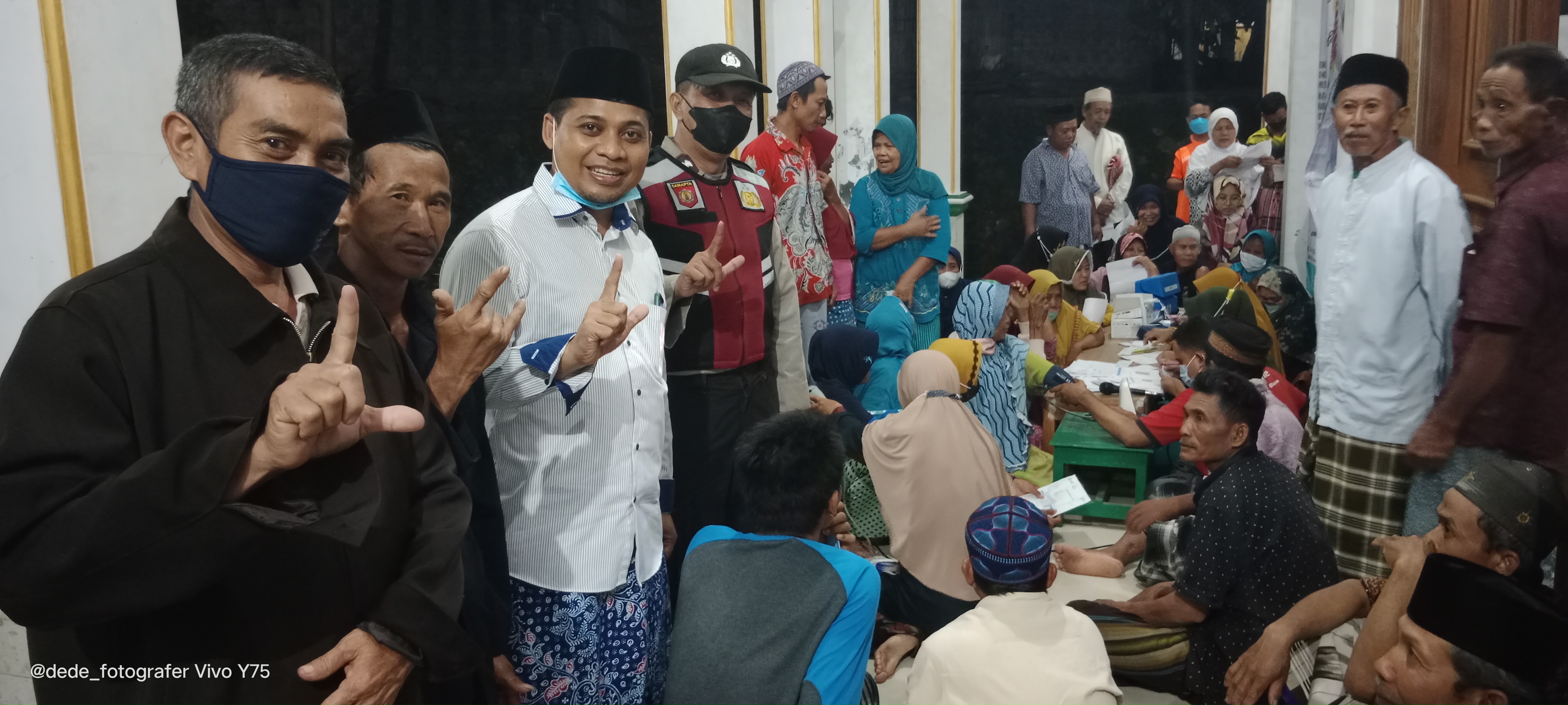 PENDAMPINGAN VAKSINASI DI DESA GOWAK
